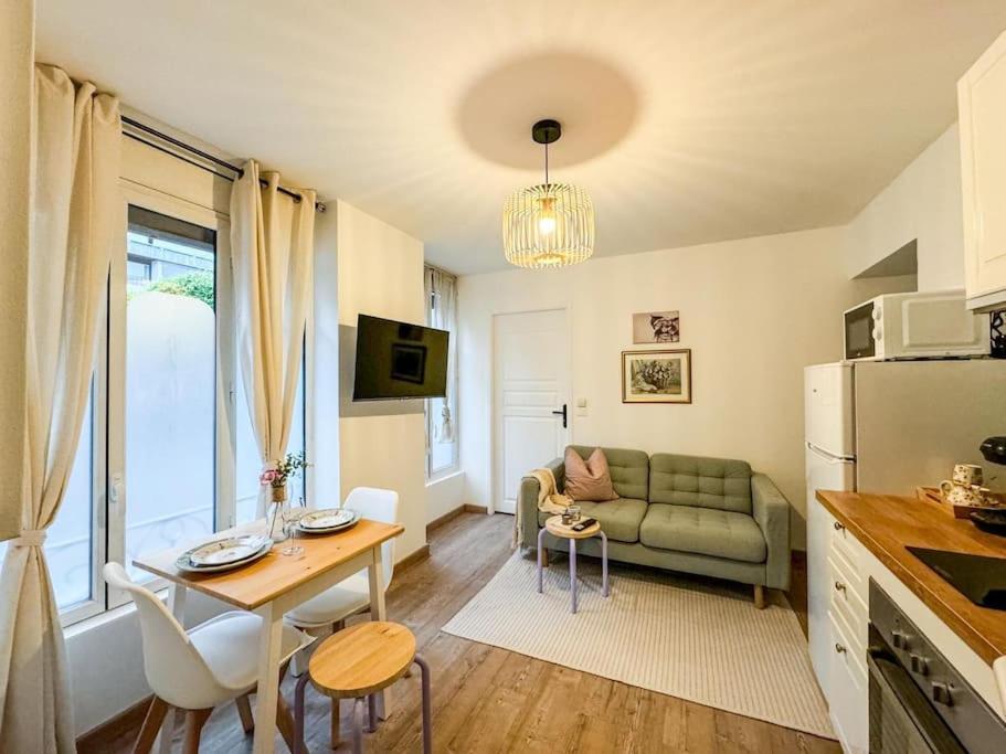 Confortable T2 - Plein Centre Тарб Екстериор снимка